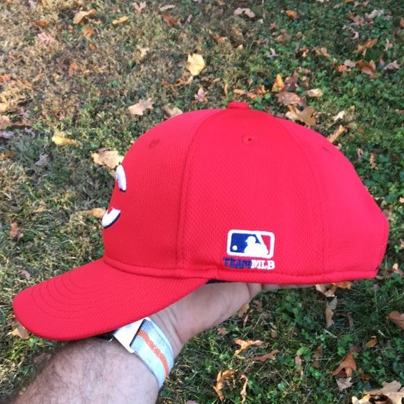 Team MLB youth Cincinnati Reds baseball cap 6 full panel hat adjustable strap - Picture 13 of 14